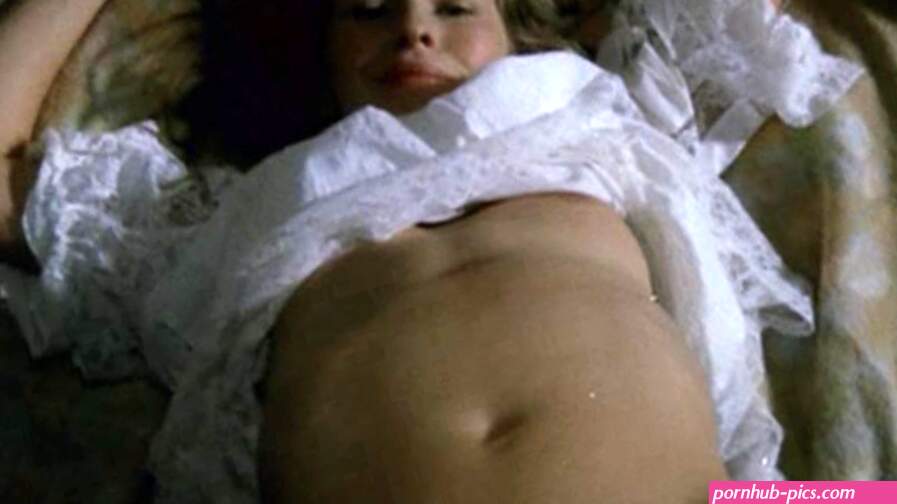Teresa Ann Savoy nude pics page