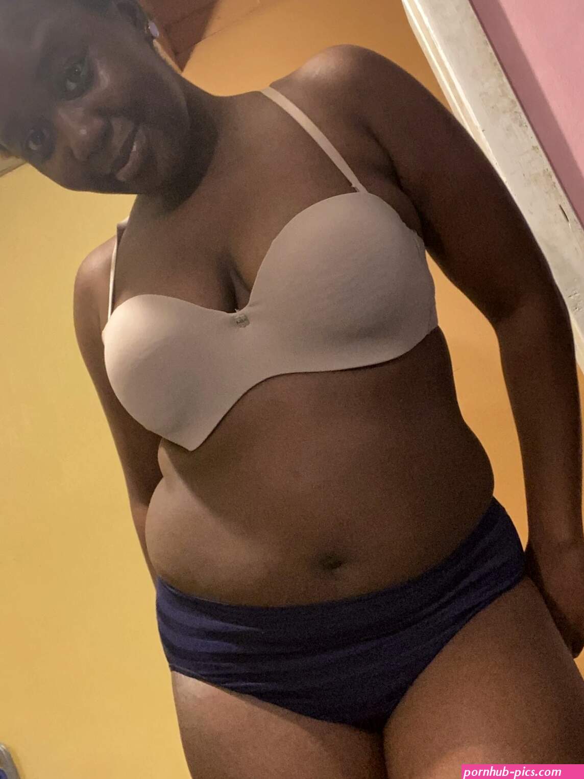 Free callmeslooo onlyfans Porn Photo Galleries