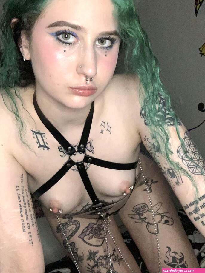 SIGN UP TO MY ONLYFANS NOW