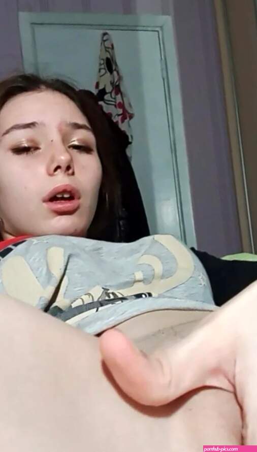 Tasting her pussy juice