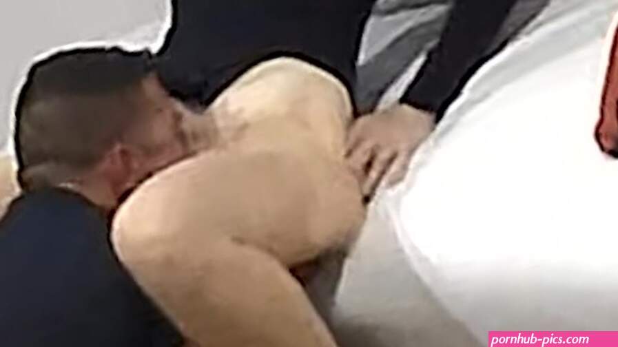 Sexy Wife gets pounded by husband when she meets him at his office and makes him cum on her ass
