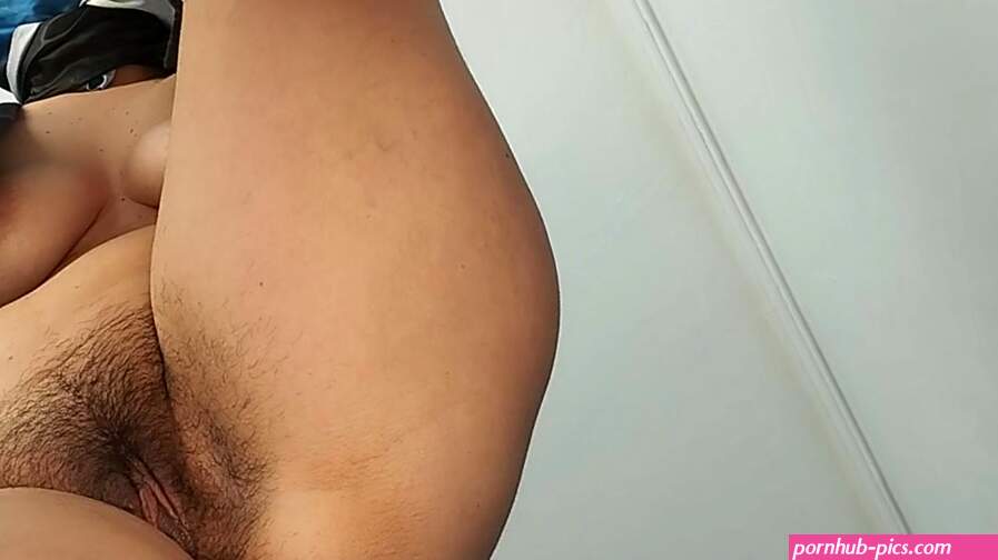 Amateur wife does housework naked. Hairy MILF pussy big ass.