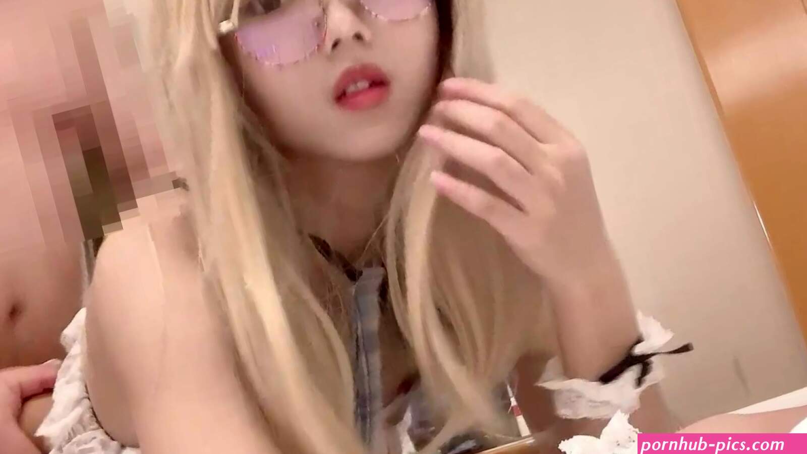 Cute Asian teen craves a fuck from behind