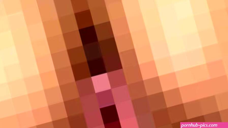 Pixel blur and black bar