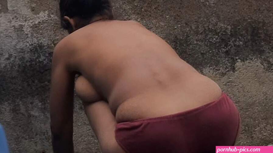 Free Nipple Sucking Porn Videos 103