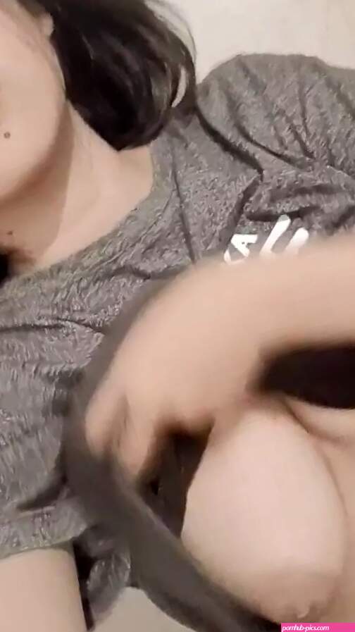 Hot Asian Gf Reveals Perky Tits Fro Bf Leaked Video