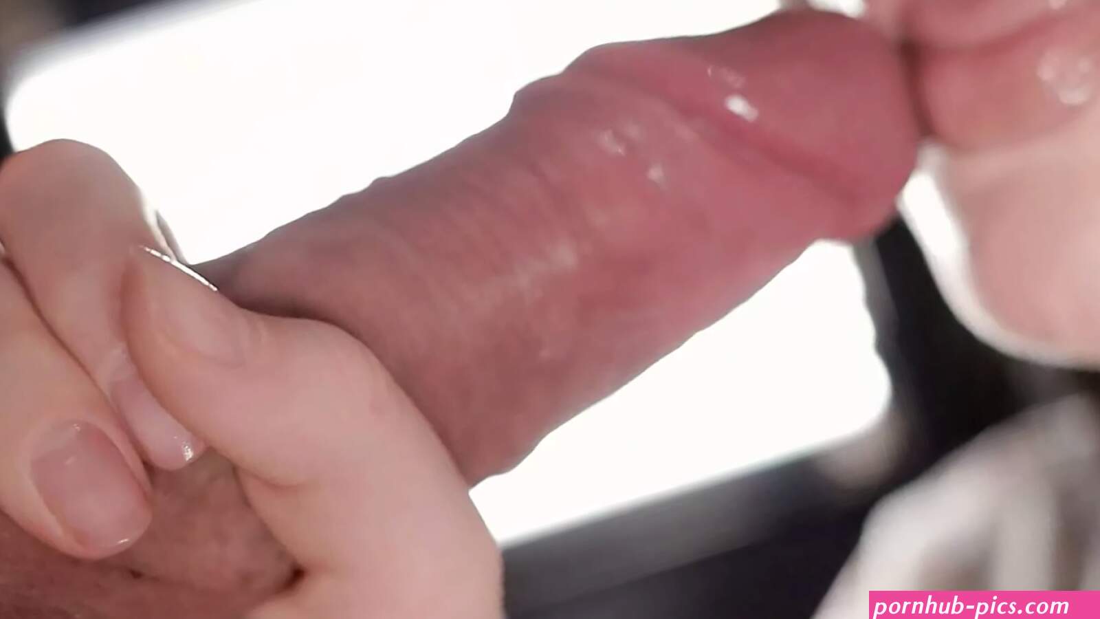 Free Tongue Blowjob Porn Videos