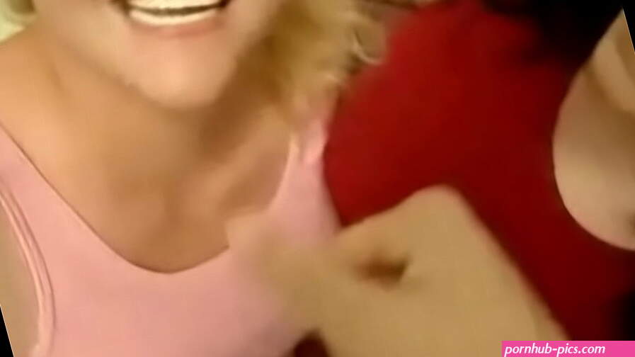 amateur teen threesome blowjob