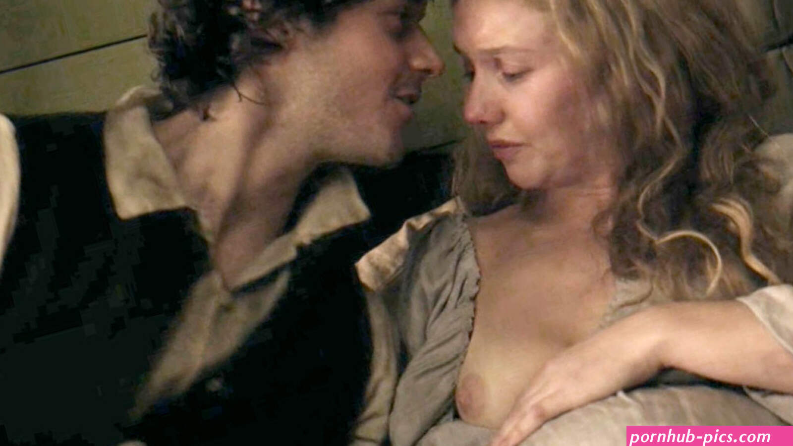 Heres the other nudity from the new Outlander s6e2 Lauren Lyle