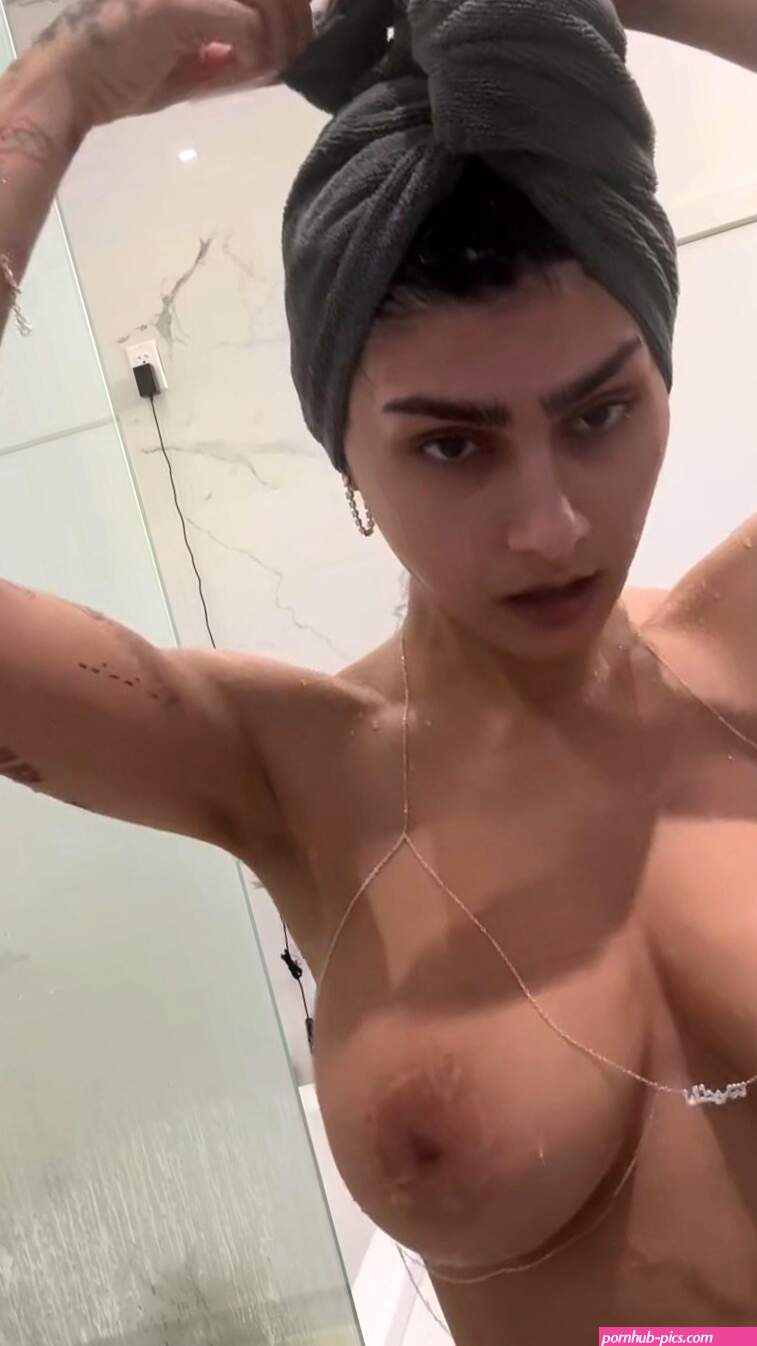 Mia Khalifa OnlyFans Wet Boobs Shower Video Leaked 14