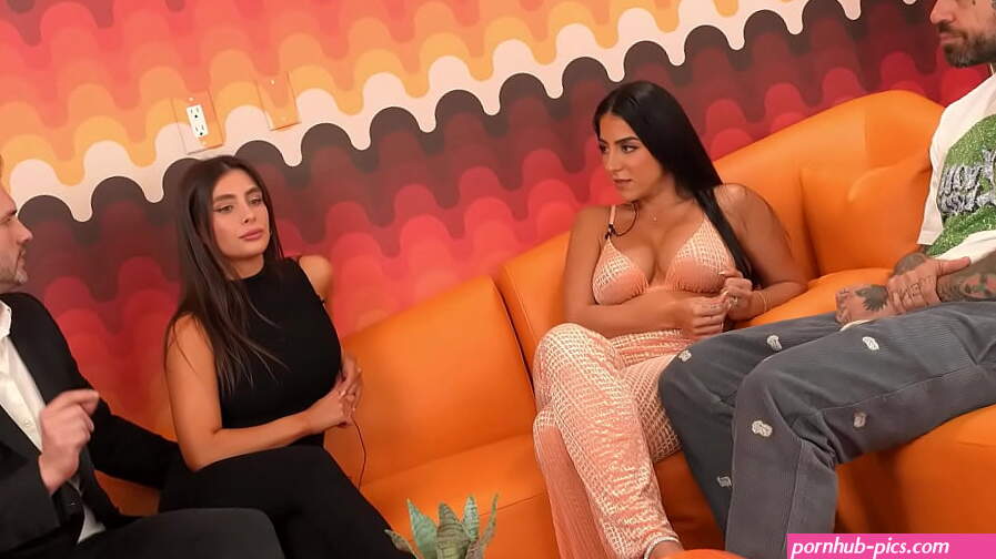 Plug Talk with Big Ass Pornstar Tru Kait