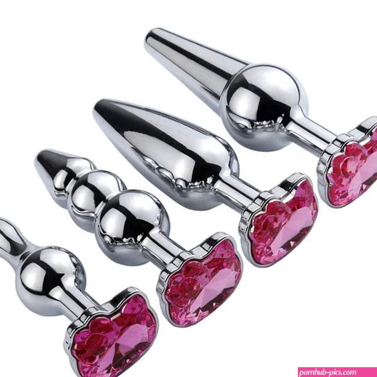 Metal Jewel Anal Butt Plug Toy