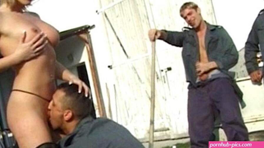Laura And Her Ass Take On 6 Dudes During This Gang Bang