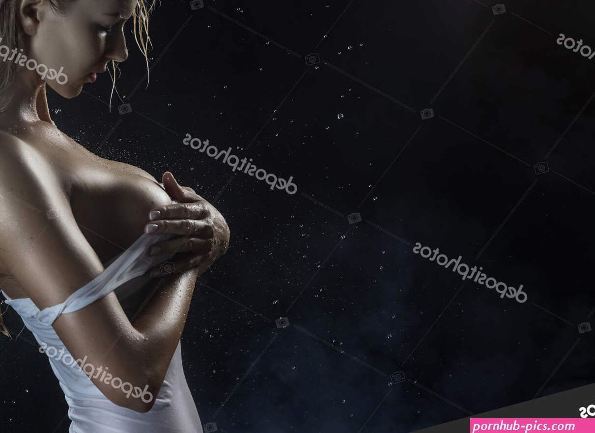 Close Photo Beautiful Athletic Blonde Girl Breast Wet Oiled Body Stock Photo alextorb 198716354