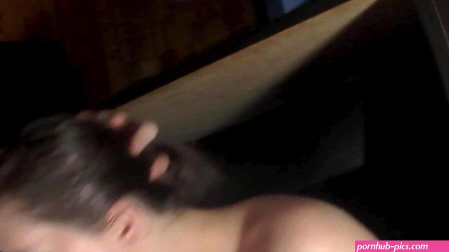 stepsister gives blowjob while im trying to play Among us so i came down her throat