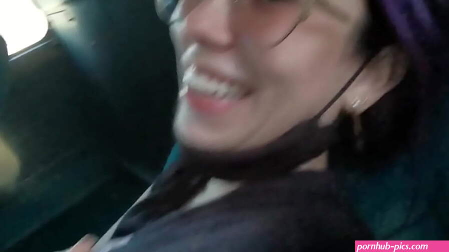 Blowjob and fucking with creampie in public service bus