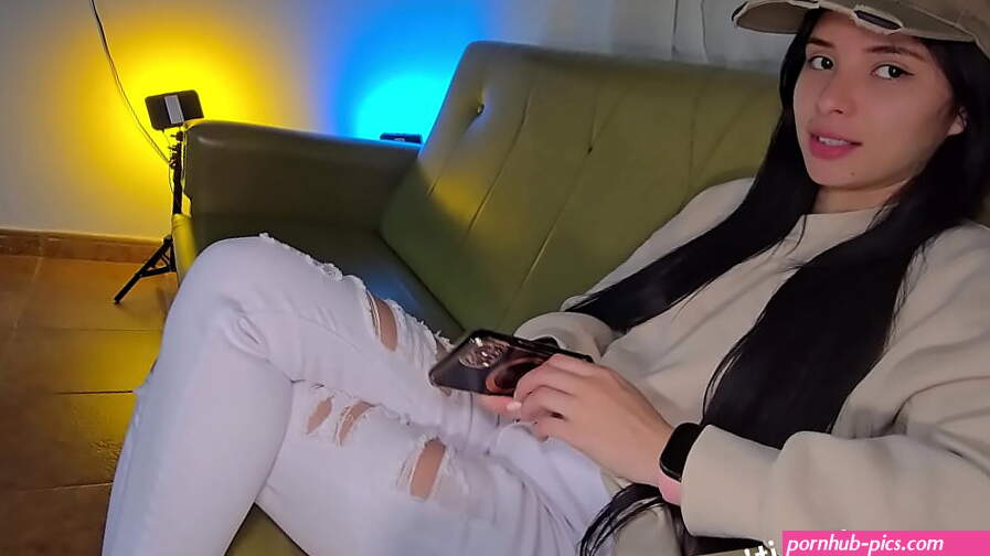 i fuck my girlfriends best friend we have anal sex i cum on her feet