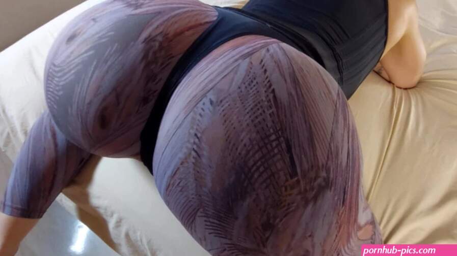 Hot MILF Yoga Ass Porn Videos: XXX 2026 2