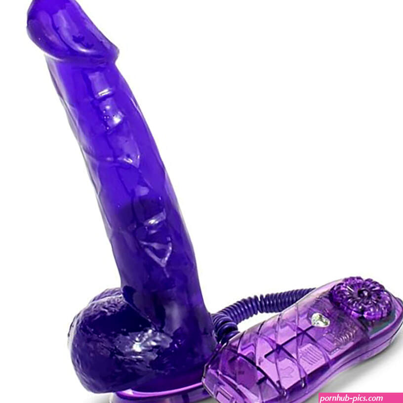 8.5 Realistic Remote Controlled Vibrating Dildo with Suction Cup