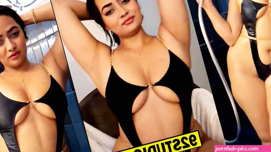 Model Tale Ritz Nude Expose Shower Video