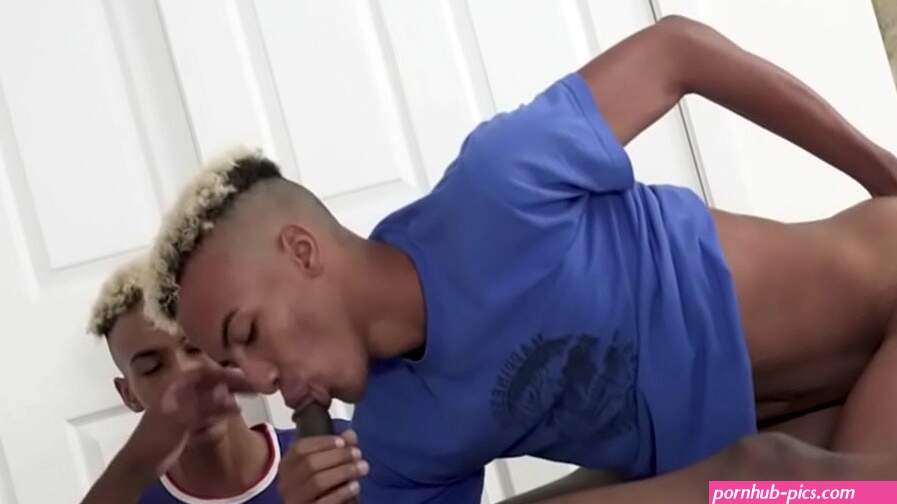 Twin BROTHERS fuck ELDER BBC BROTHER