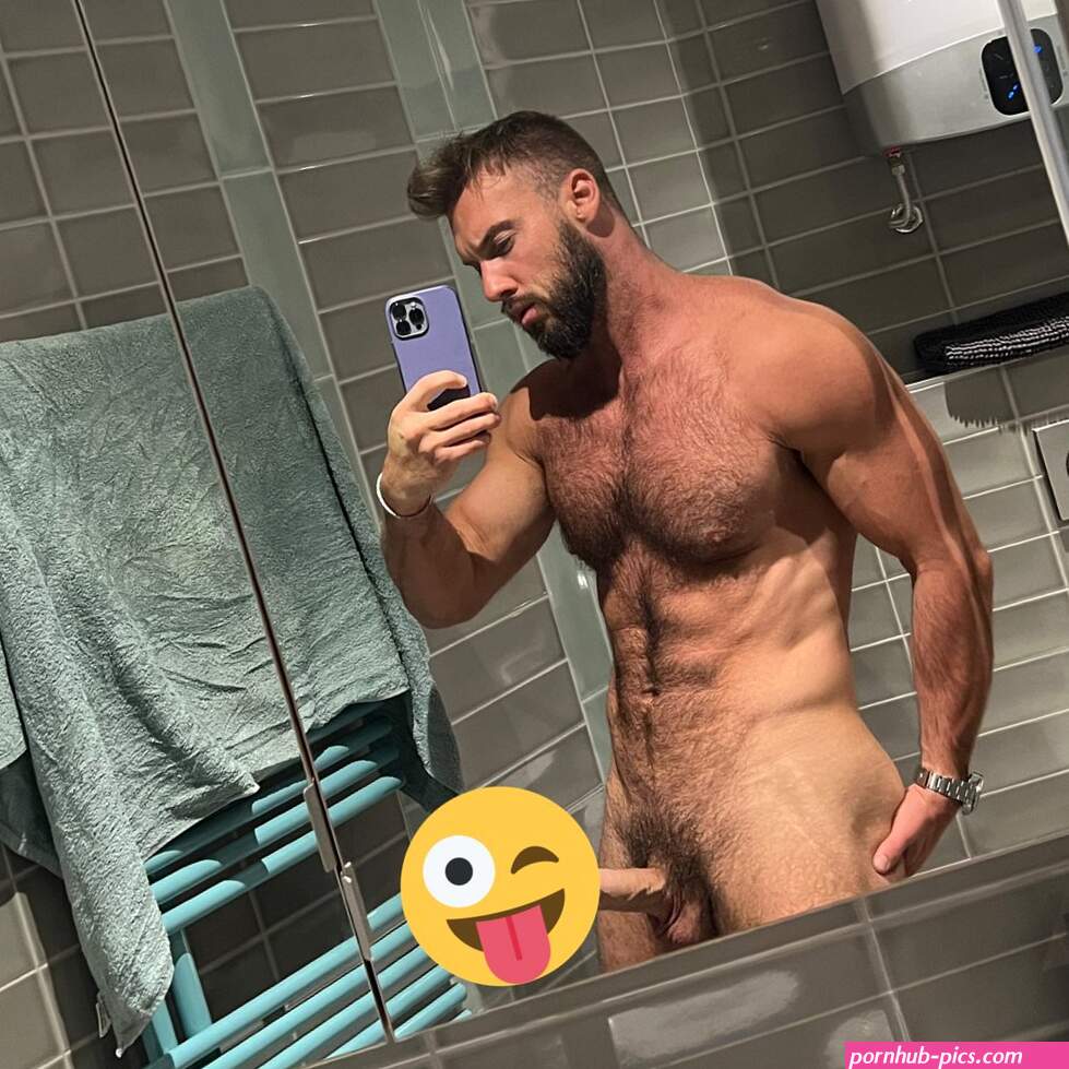 RT Alfiecinematic: RT if You want the nude in Your DM