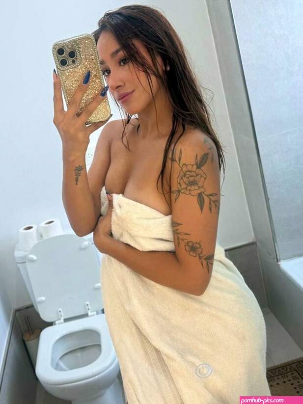 amychangg Nude Leaks