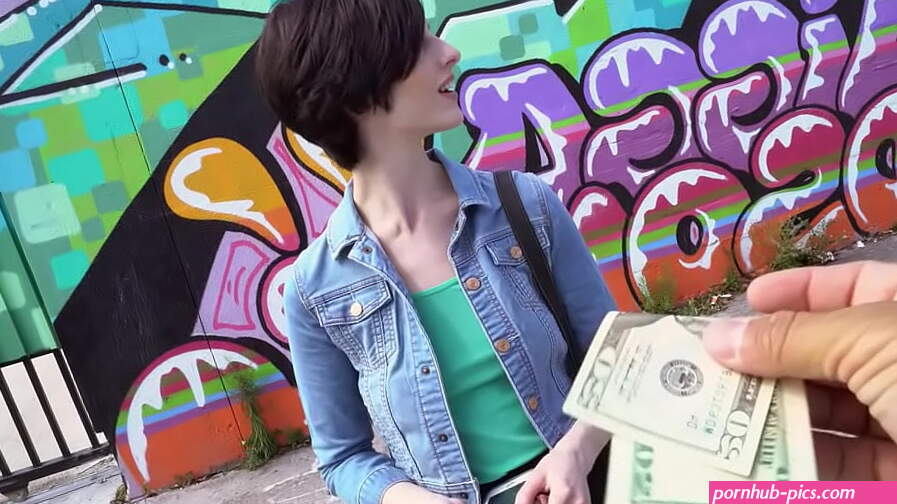 Shy tourist does anal for cash