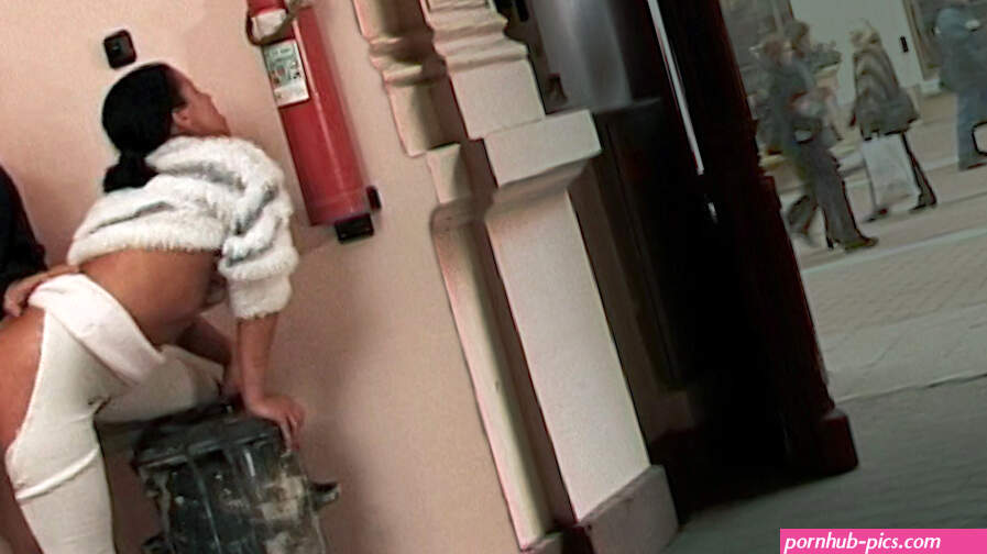 Anal Street Fucking For Horny Couple With