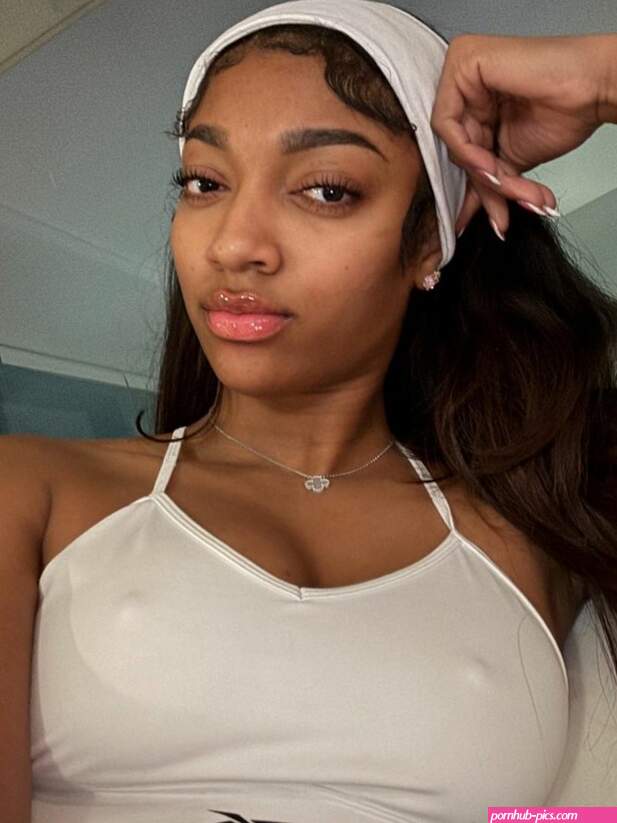 Angel Reese Reese10Angel angelreese10 Nude Leaked OnlyFans