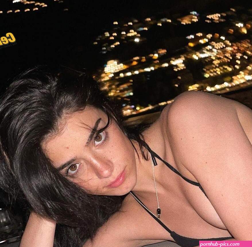 DIXIE DAMELIO Nude Scene Videos