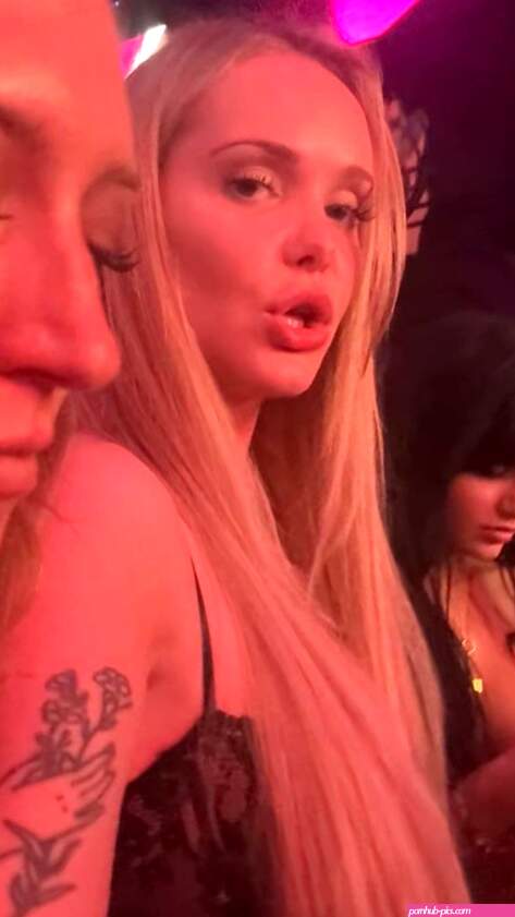 hannah jos Video on X