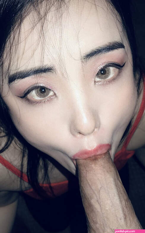 Junny Kim Nude Leaked
