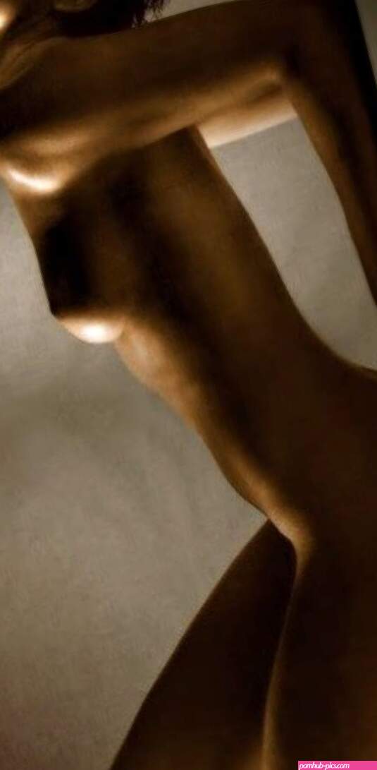 Mariska Hargitay Nude Photo and Video Collection