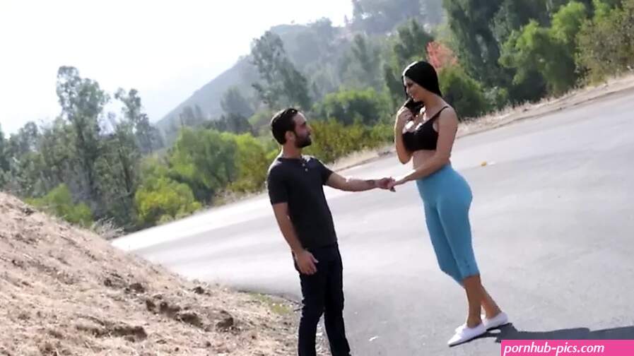 mom drips 2 feat. Claudia Valentine India Summer Jasmine Jae Logan Pierce Gia Vendetti