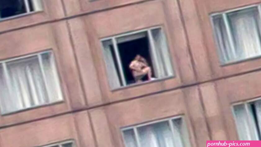 Blown-up picture of Shanghai panorama reveals naked man in hotel window