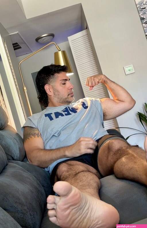 djguyruben OnlyFans34
