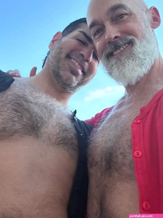 djguyruben OnlyFans 44