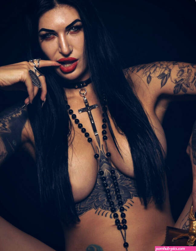 Damazonias videos and clips
