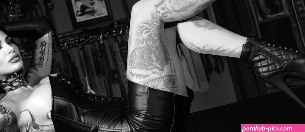 Mistress Damazonia