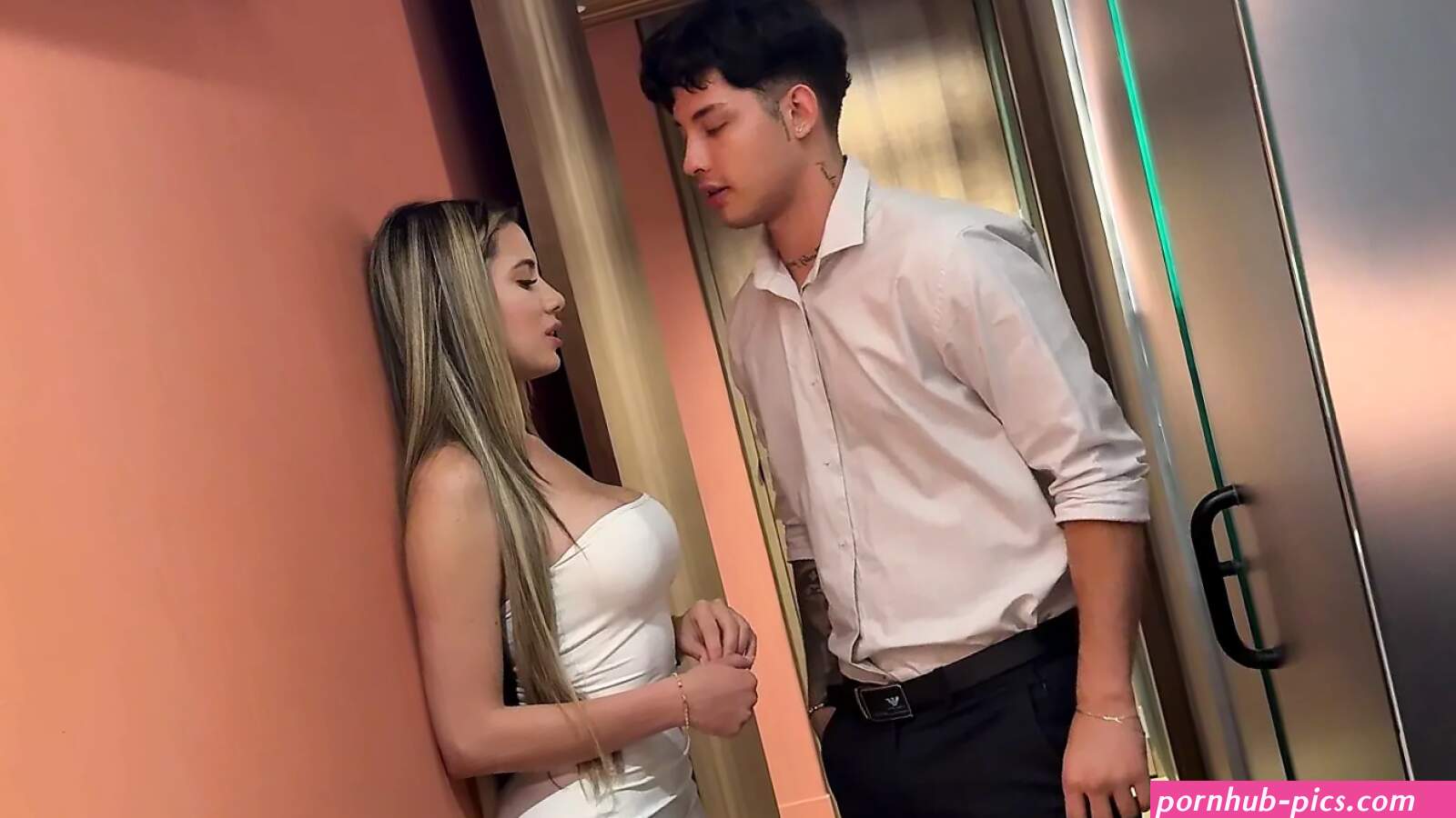 Paid Randi Fucking With Client Porn Videos