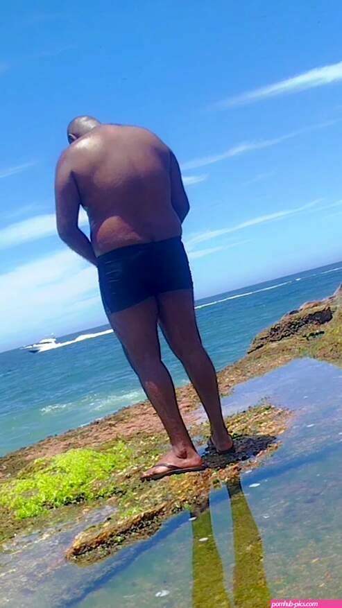Showing off My Big Body in Rio De Janeiro ft. TheBlacKHunterr by The Black Hunterr: Beach Brazilian Outdoor Black Latino Gay Porn