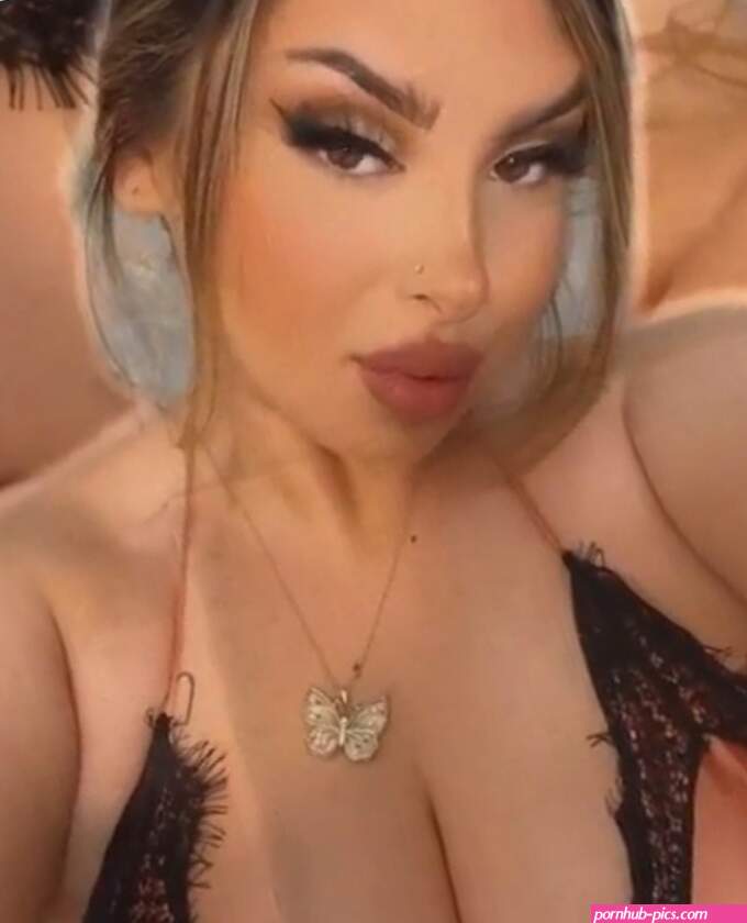 Daniela Ehimy danielalabrador danilanio Nude Leaks OnlyFans Photo 22