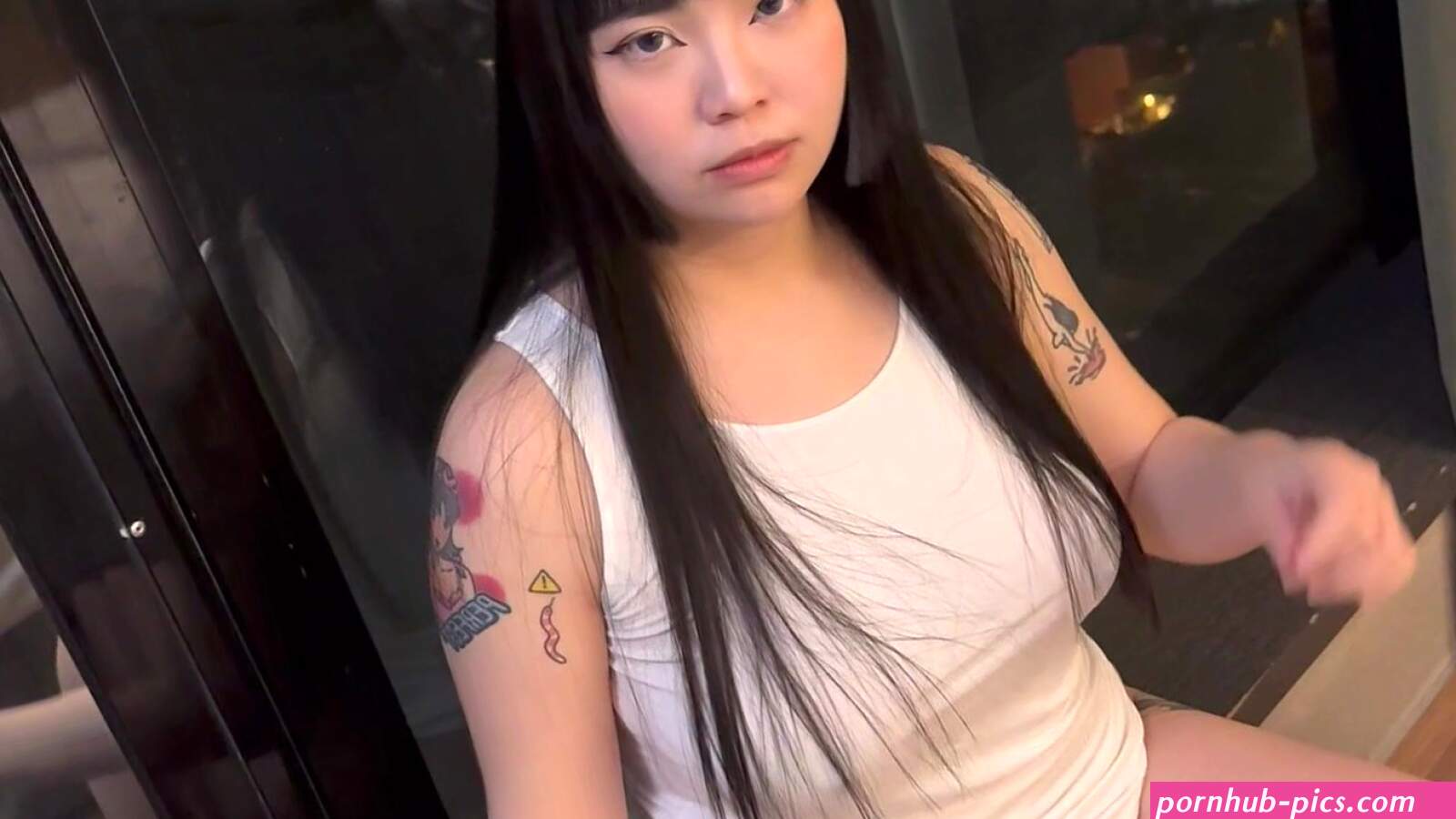 Bobbymarkggggg Aka Yumdumplingsvip Masturbating Her Pussy Solo Onlyfans Leak