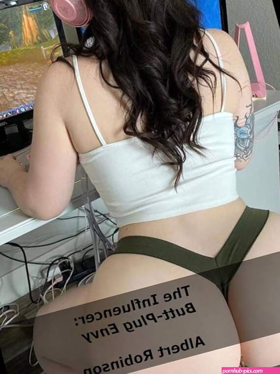 The Influencer: Butt-Plug Envy