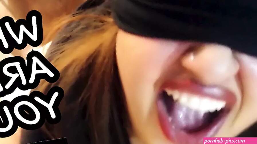 Blindfolded Wife Has NO idea she is fucked by Stranger! feat. Evelyn Butt