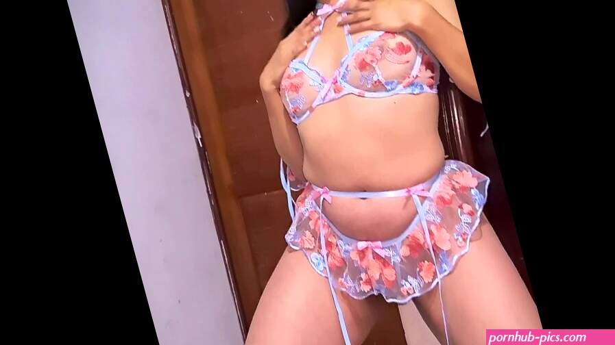 Blindfolded Girlfriend Has NO idea BUT She is Fucked By Stranger!