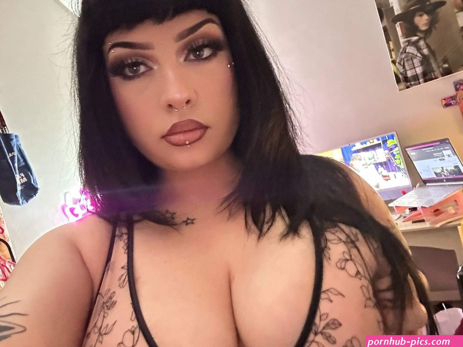 cici yummyciara Nude Leaked OnlyFans