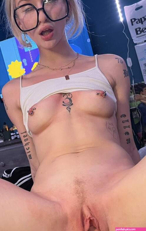 Emma Rosie aka emmaandrosie Nude Leaks OnlyFans