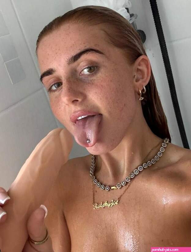 laylasoyoung Nude Leaked OnlyFans
